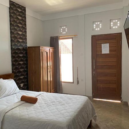 Oyo Flagship 90756 Melasti Hills Room & Cafe Ungasan Exterior foto