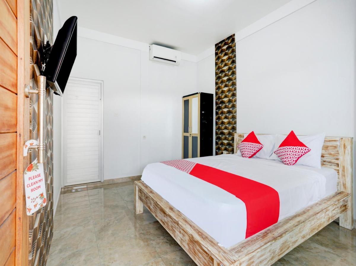 Oyo Flagship 90756 Melasti Hills Room & Cafe Ungasan Exterior foto